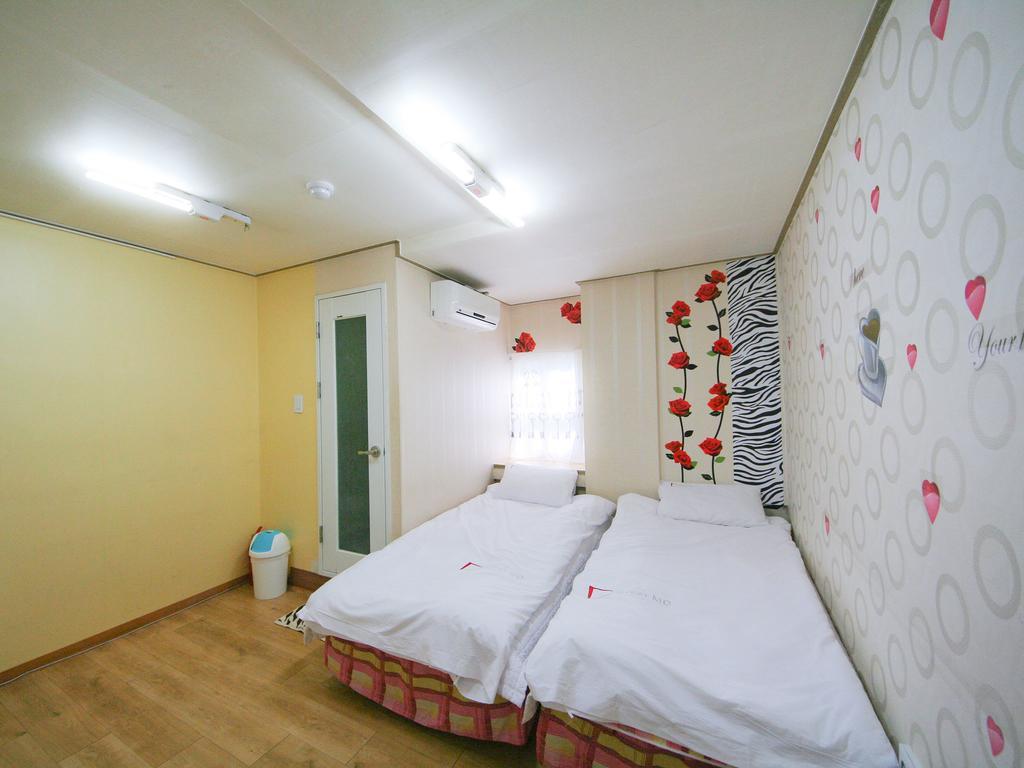 Guesthouse Myeongdong Seul Quarto foto